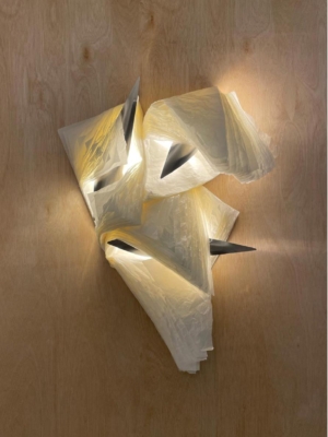 Serie Beyond the currents, Obra Beyond Wall light II